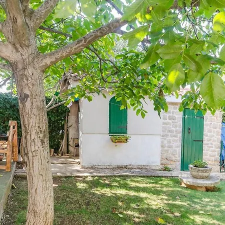 Romic Apartmán Jadrija