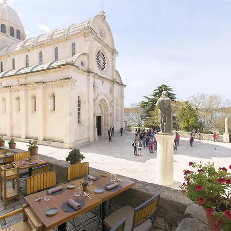 Romic Apartamento Jadrija